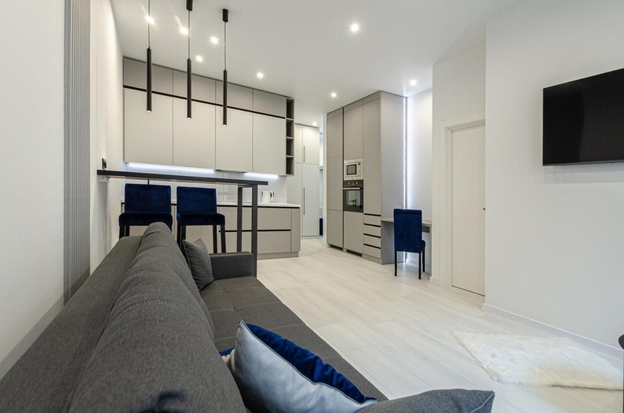 Petrovdom 166-3B In Beautiful Apartments In Rc "Yaroslaviv Grad" Kiew Exterior foto