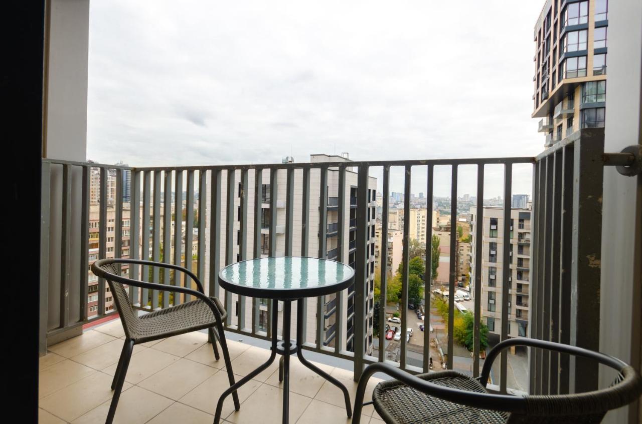 Petrovdom 166-3B In Beautiful Apartments In Rc "Yaroslaviv Grad" Kiew Exterior foto